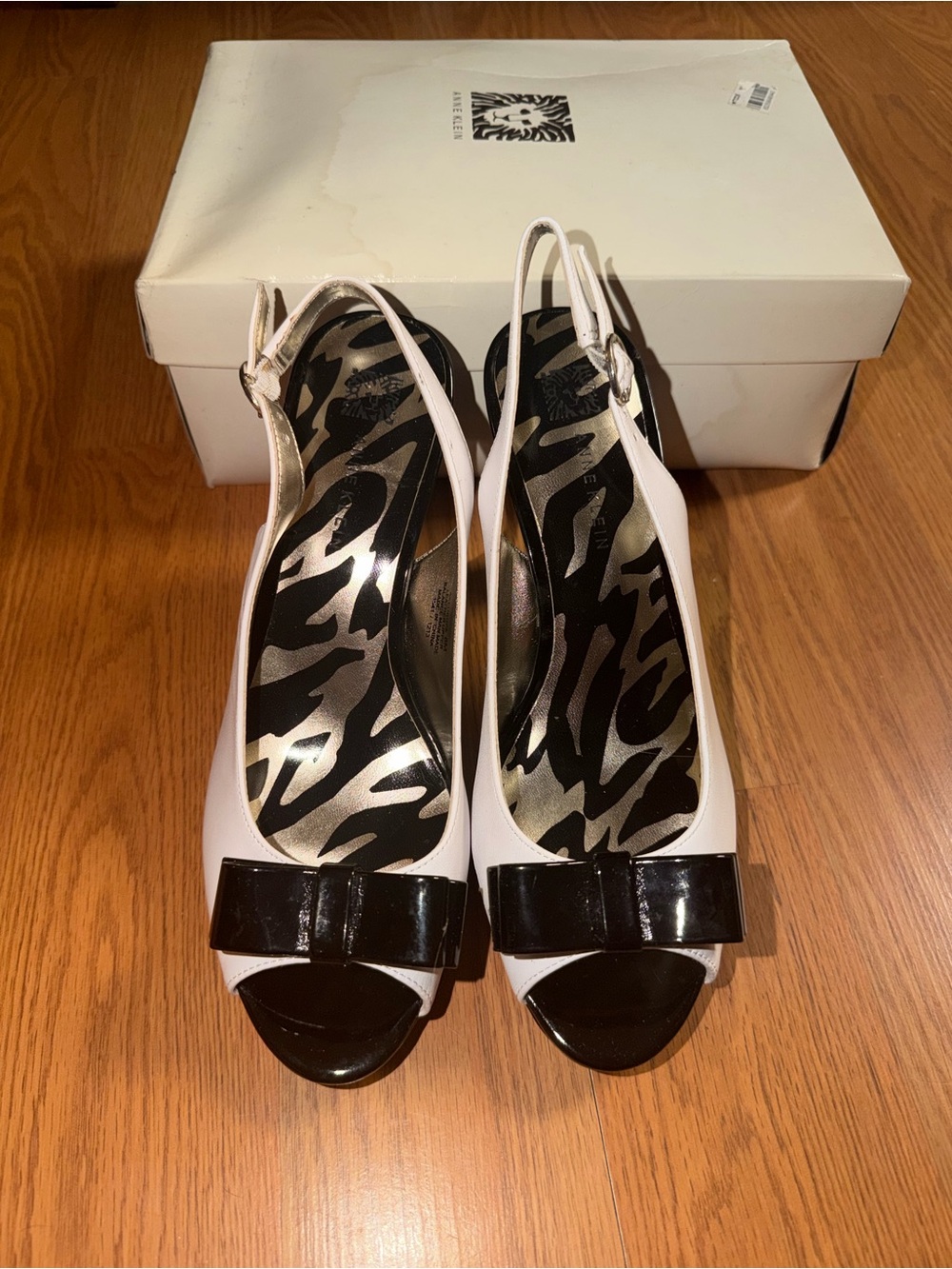 Anne Klein White and Black Slingback Peep-Toe Heels with Bow